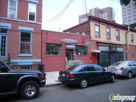 New Downtown Laundromat