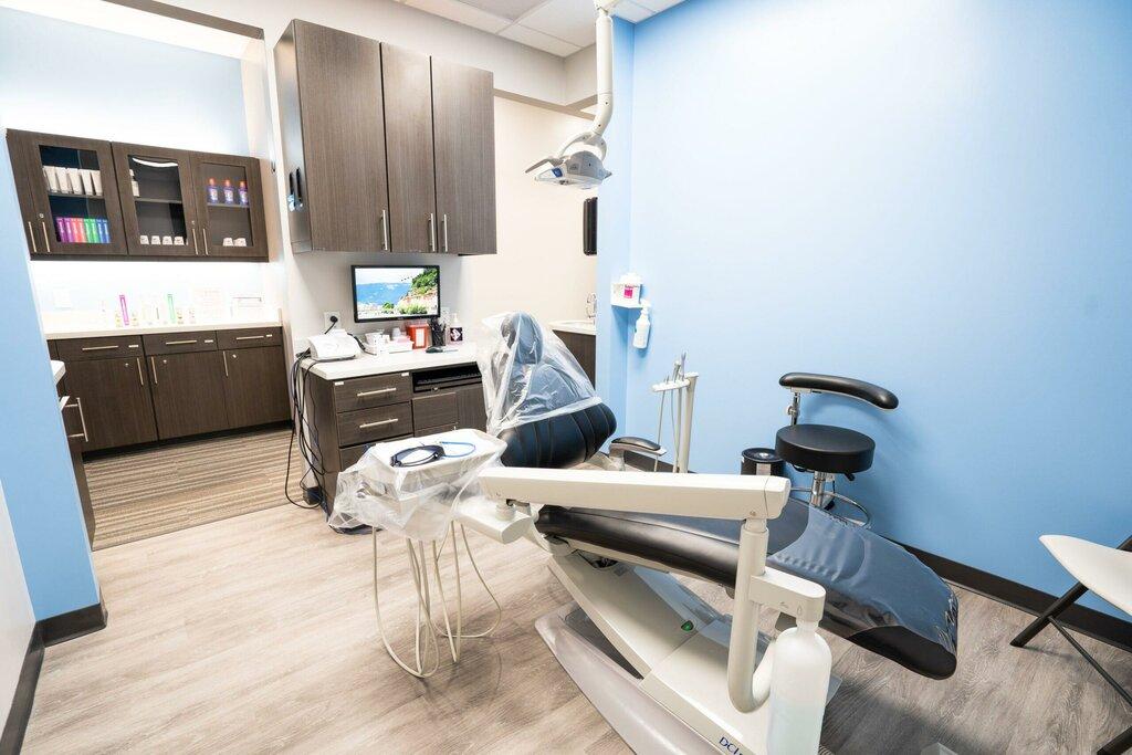 Vaya Dental - Sutton Square