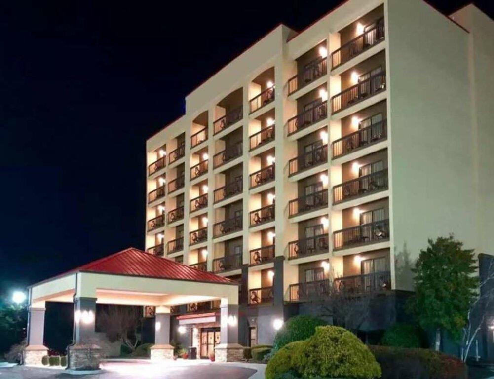 Vista Suites Pigeon Forge, SureStay Collection By Best Western