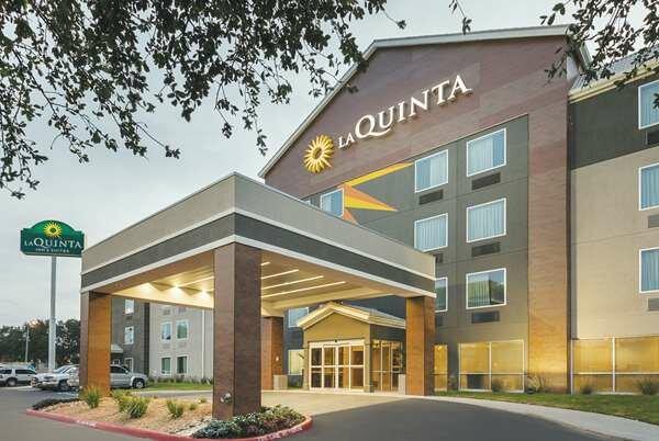 La Quinta Inn & Suites By Wyndham Austin Round Rock