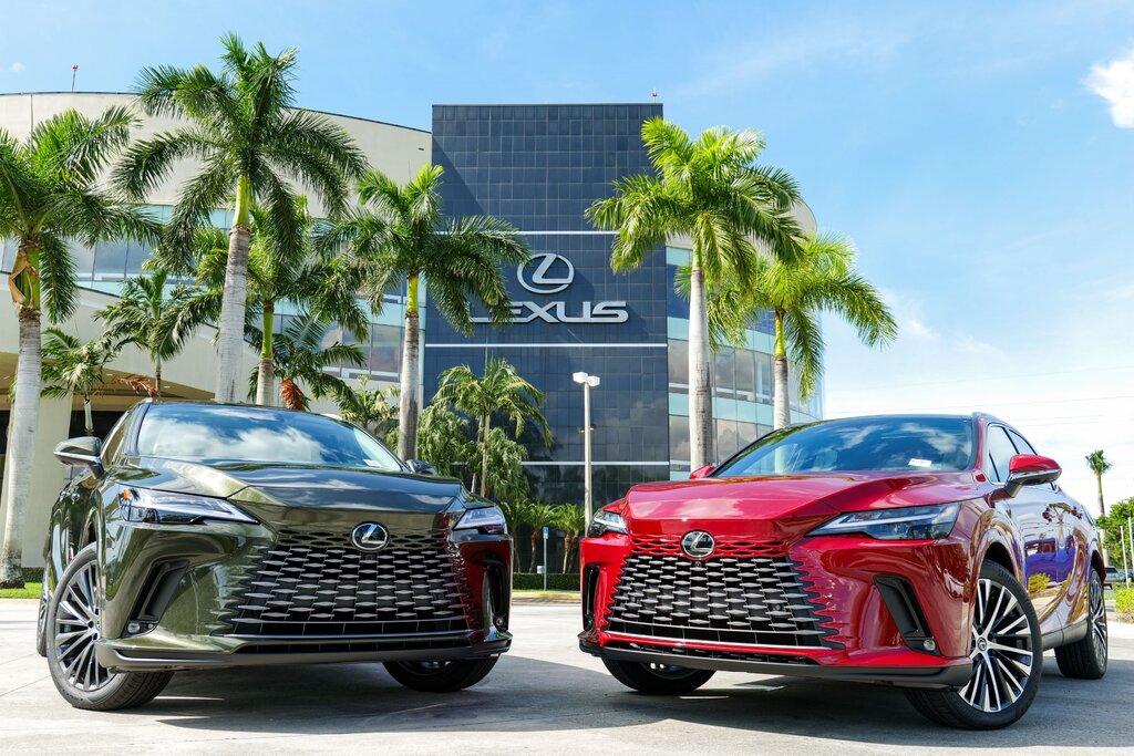 Lexus of West Kendall