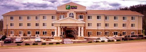 Holiday Inn Express & Suites Belle Vernon, an IHG Hotel