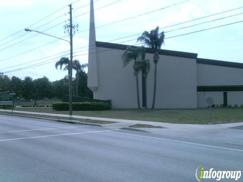 Lakeside Community Chapel