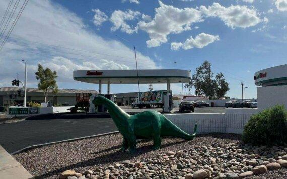 Sinclair Gas Station