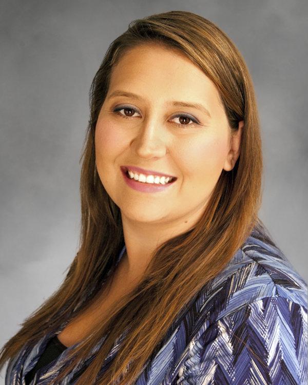 Carrie McBride-COUNTRY Financial Representative