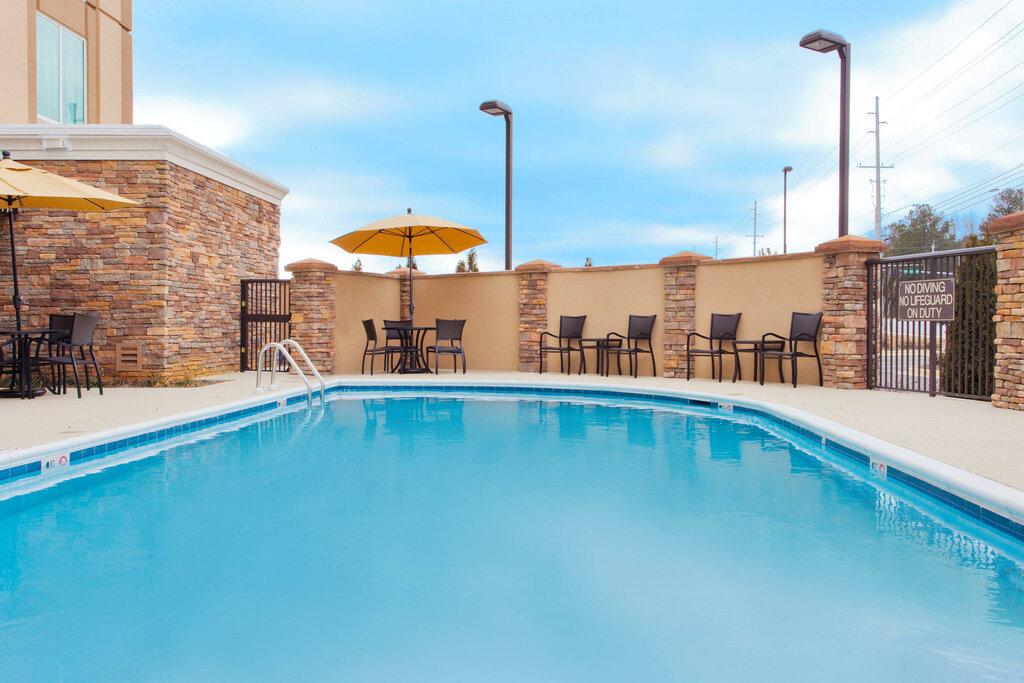 Holiday Inn Express & Suites Huntsville West - Research Park, an IHG Hotel