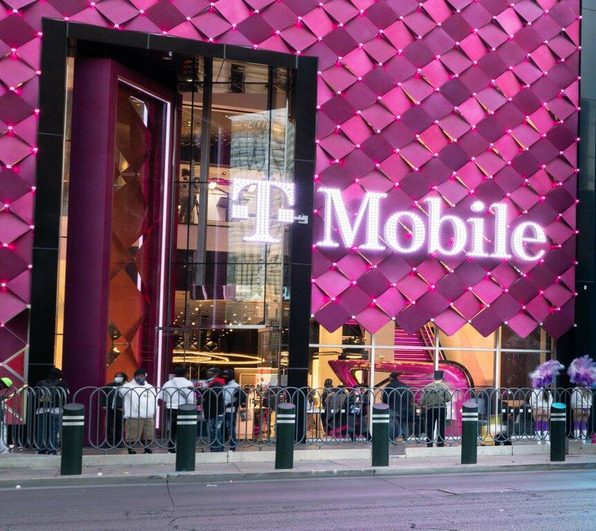 T-Mobile Signature Store