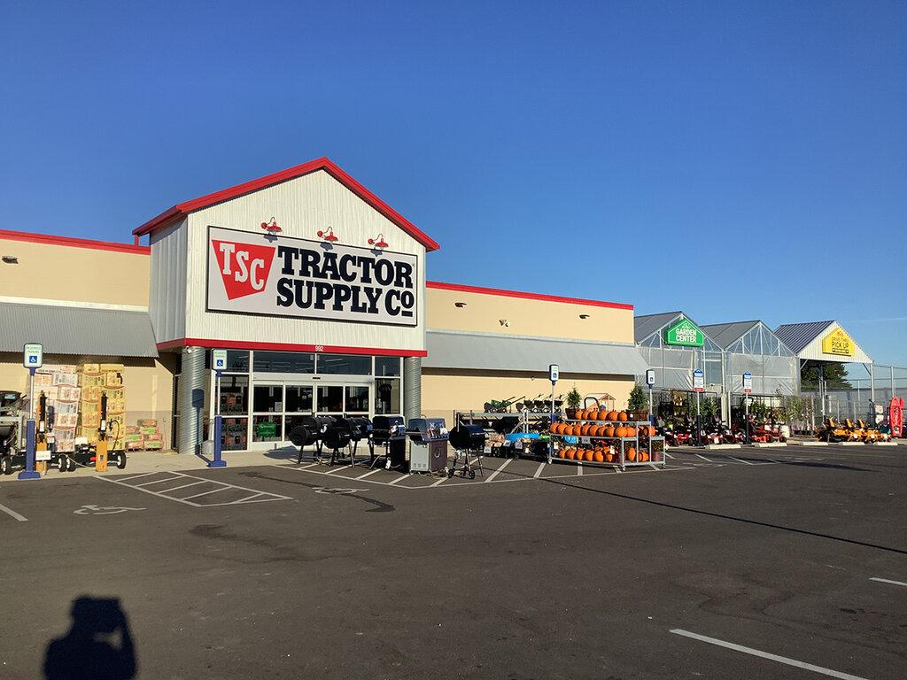 Tractor Supply