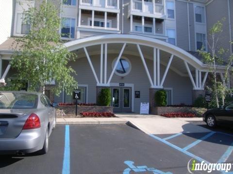 River Crossing at Keystone Apartments