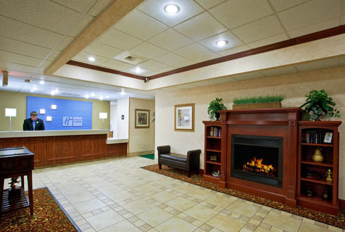 Holiday Inn Express & Suites Dayton-Huber Heights, an IHG Hotel