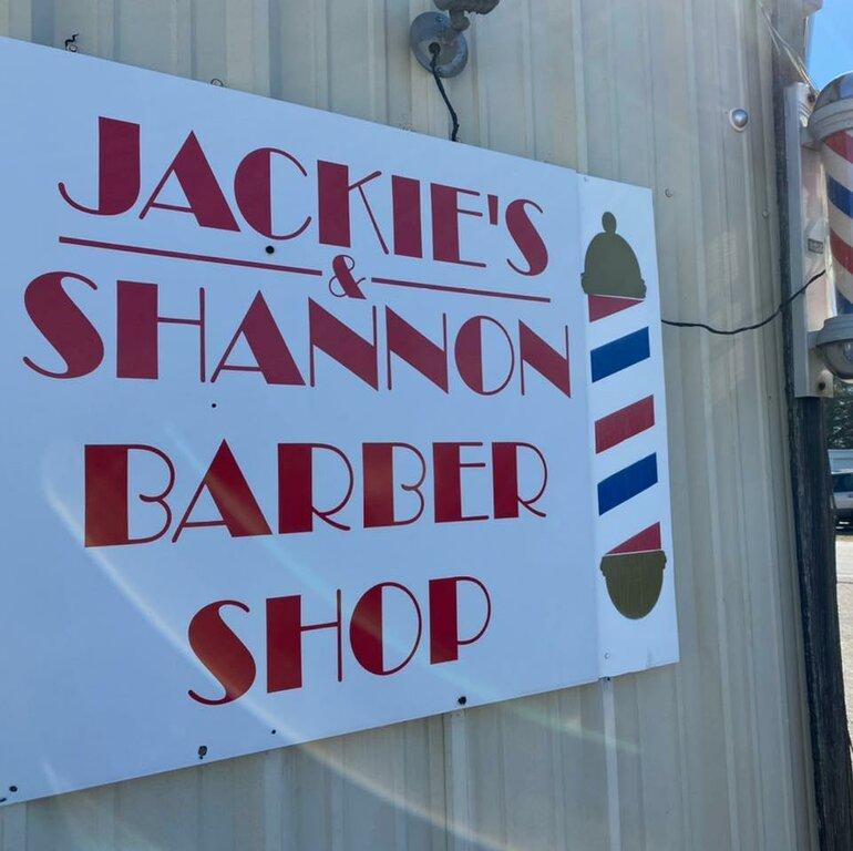 Jackie´s And Shannon's Barber