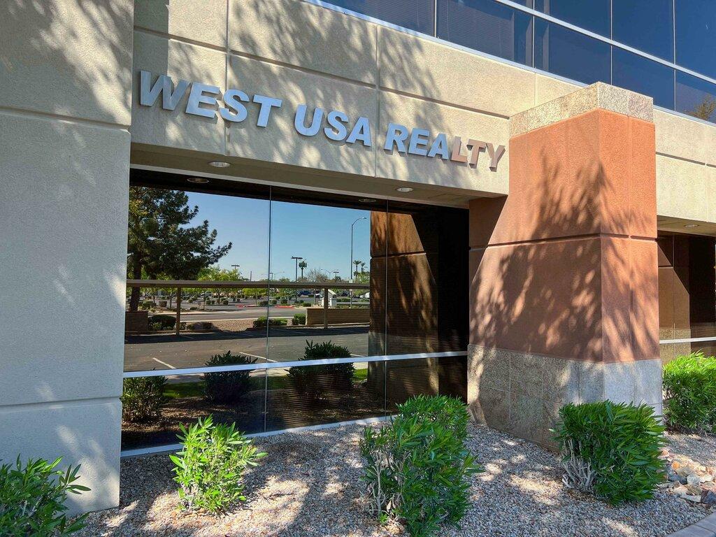 Arizonan Team - West USA Realty