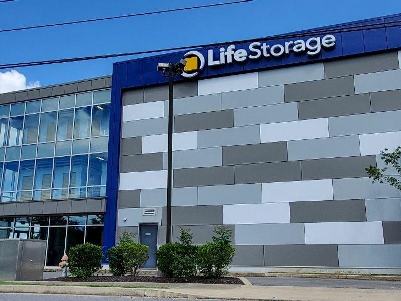 Life Storage - Nashville