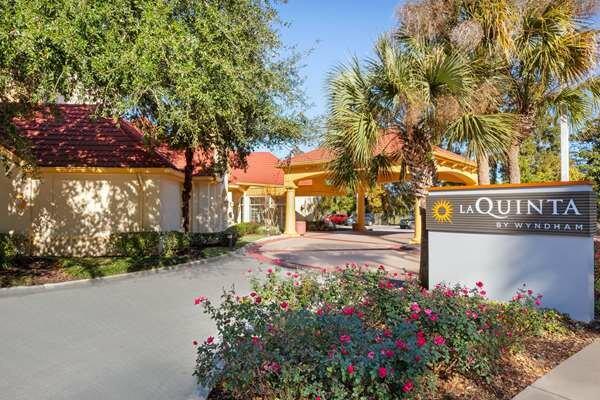 La Quinta Inn & Suites By Wyndham Ocala