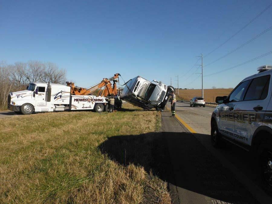 Midwest Towing and Recovery