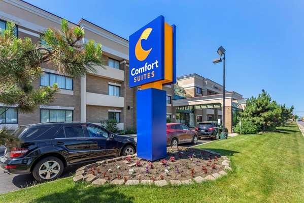 Comfort Suites Oakbrook Terrace Near Oakbrook Center