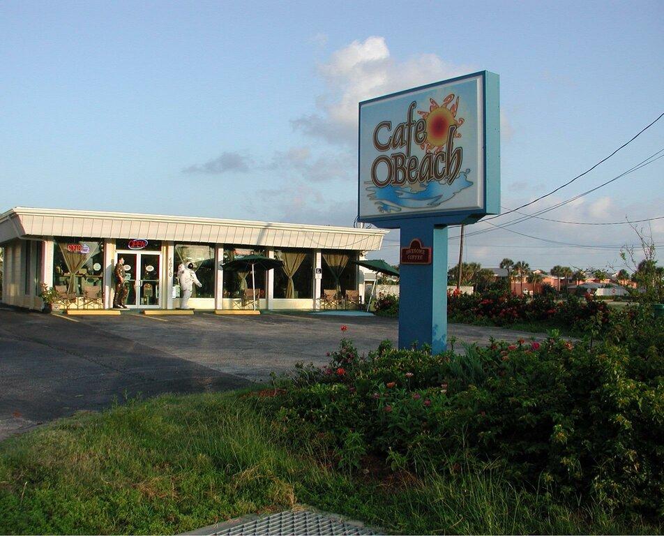 cafeobeach.com