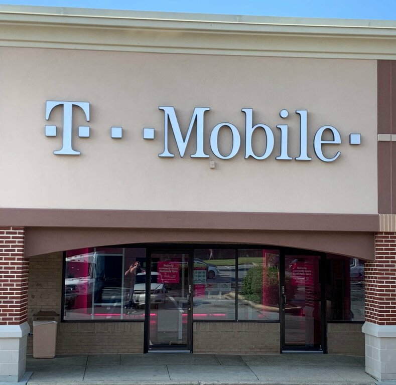 Metro by T-Mobile Authorized Retailer