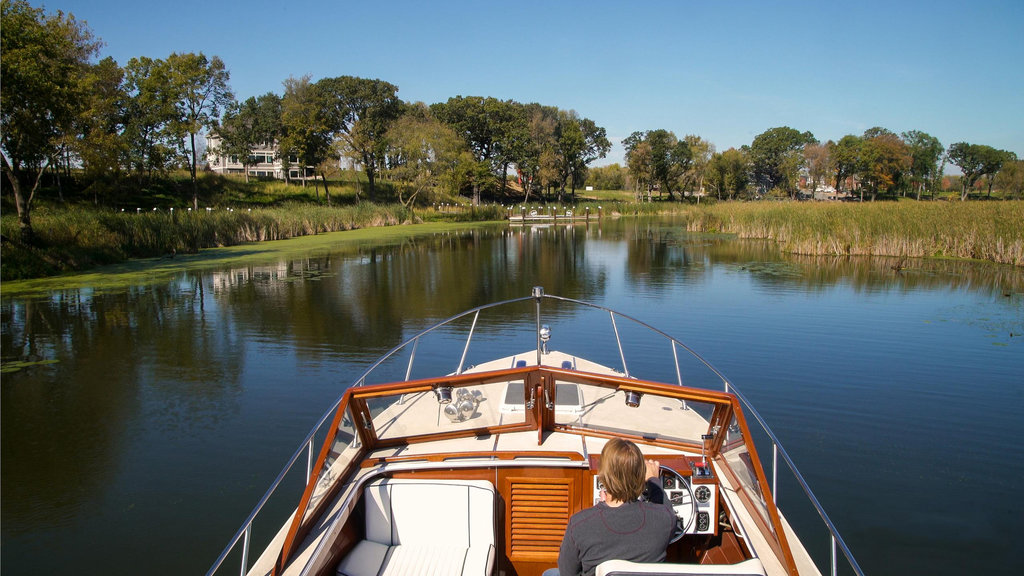 The Cove on Lake Minnetonka