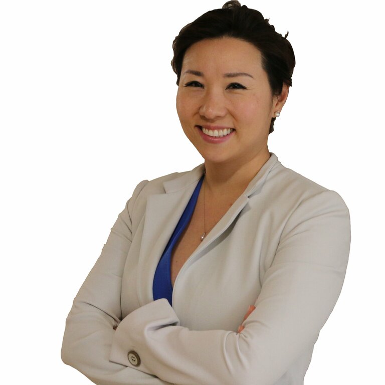 Dr. JUNE LEE