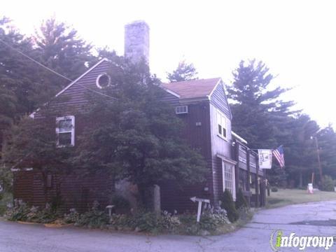 Eagle's Nest Motor Lodge