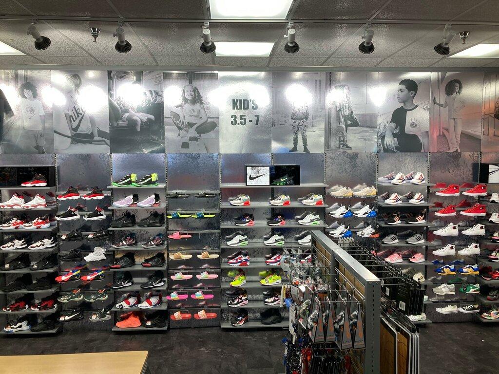 Hibbett Sports