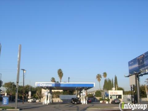 Abe's Chevron Station