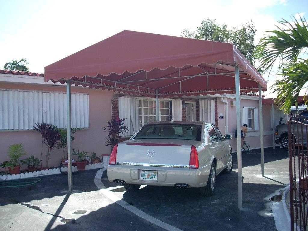 Mazzass Awning