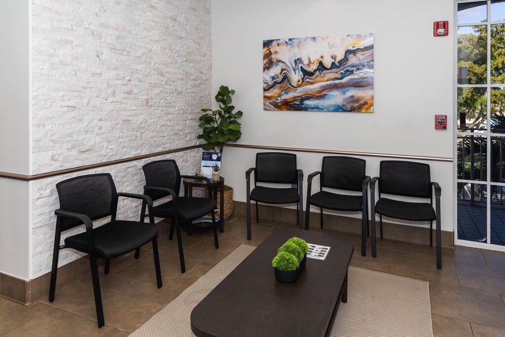 Dental Implant Center of Coral Springs, FL