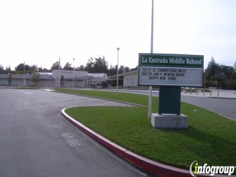 La Entrada School