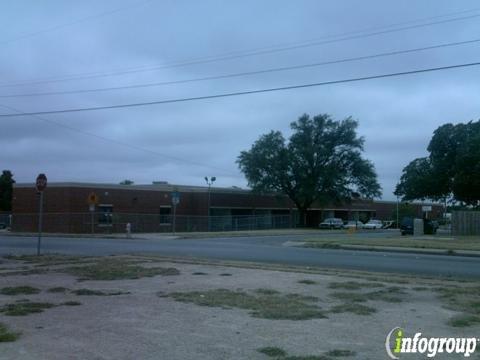 D McRae Elementary School