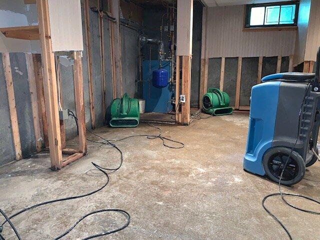 Clean Up Kings Water, Fire Mold Services