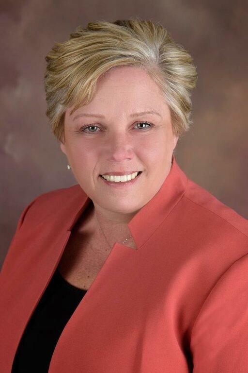 Edward Jones-Financial Advisor: Cathy Easop