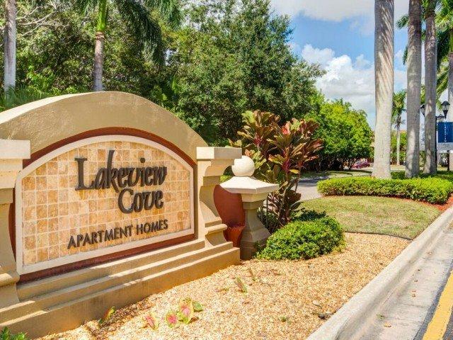 Lakeview Cove Apartment Homes