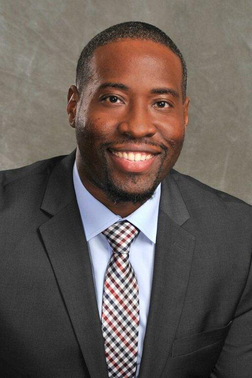 Edward Jones - Financial Advisor: DaVaul Carter