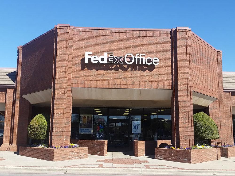 FedEx Office Print & Ship Center