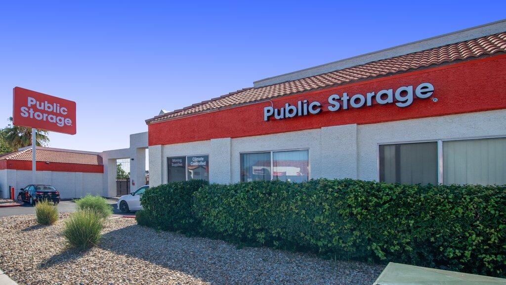 Public Storage