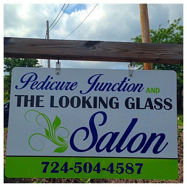 The Looking Glass Salon