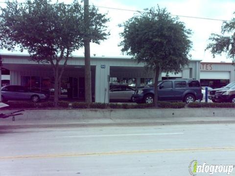 Penske Collision Center Houston