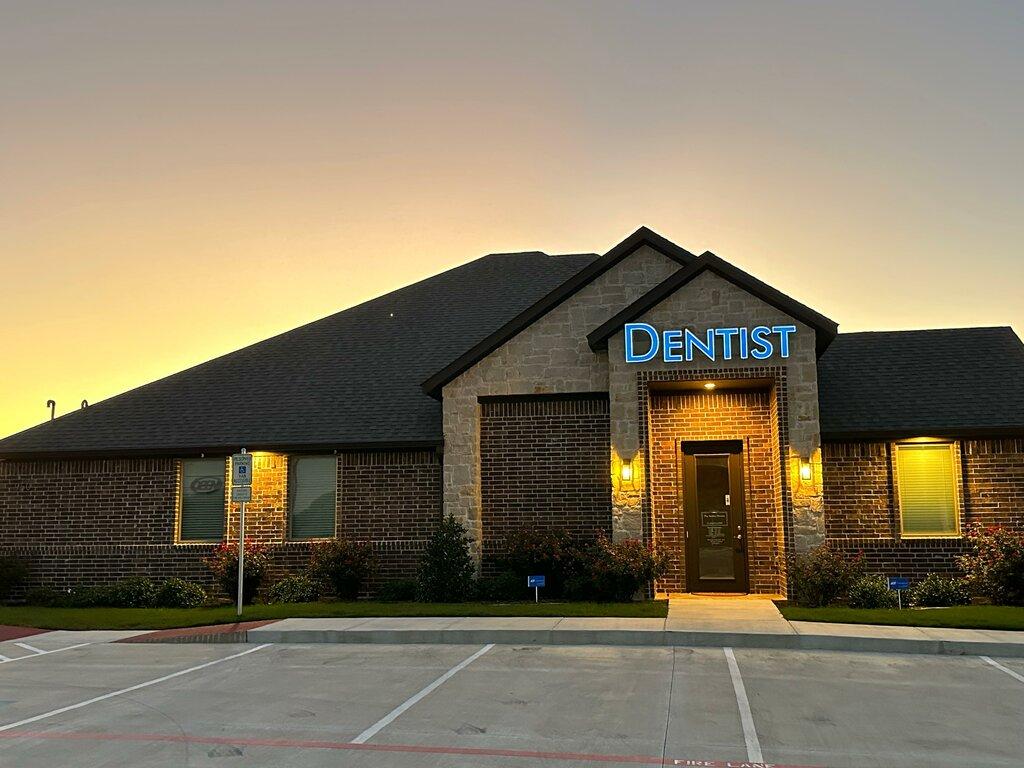 The Aubrey Dentist