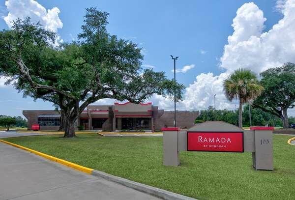 Ramada By Wyndham Diamondhead I-10/Gulfport