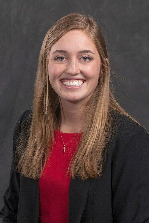 Victoria Dahlstrom, CFP - Edward Jones-Financial Advisor