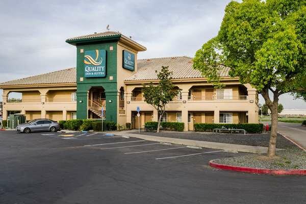 Quality Inn & Suites Lathrop