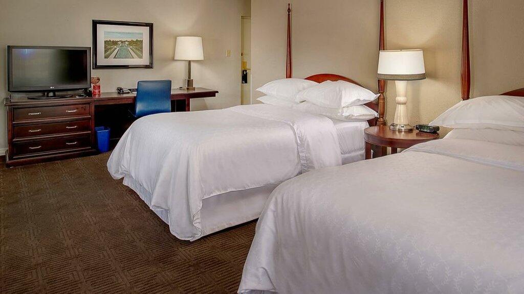 Sheraton Westport Plaza Hotel St. Louis