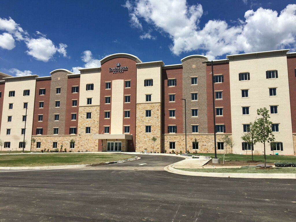 Candlewood Suites Building 7306