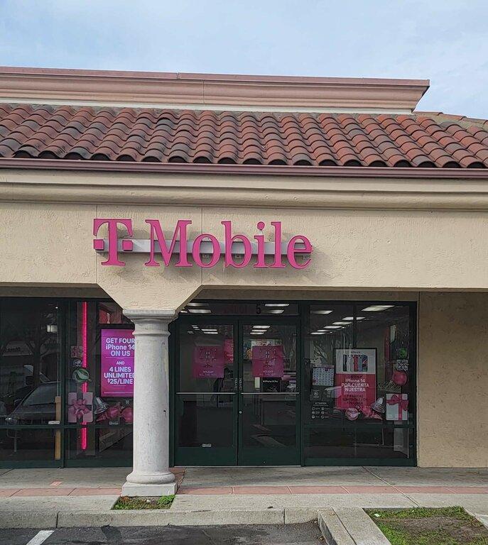 Metro by T-Mobile Authorized Retailer