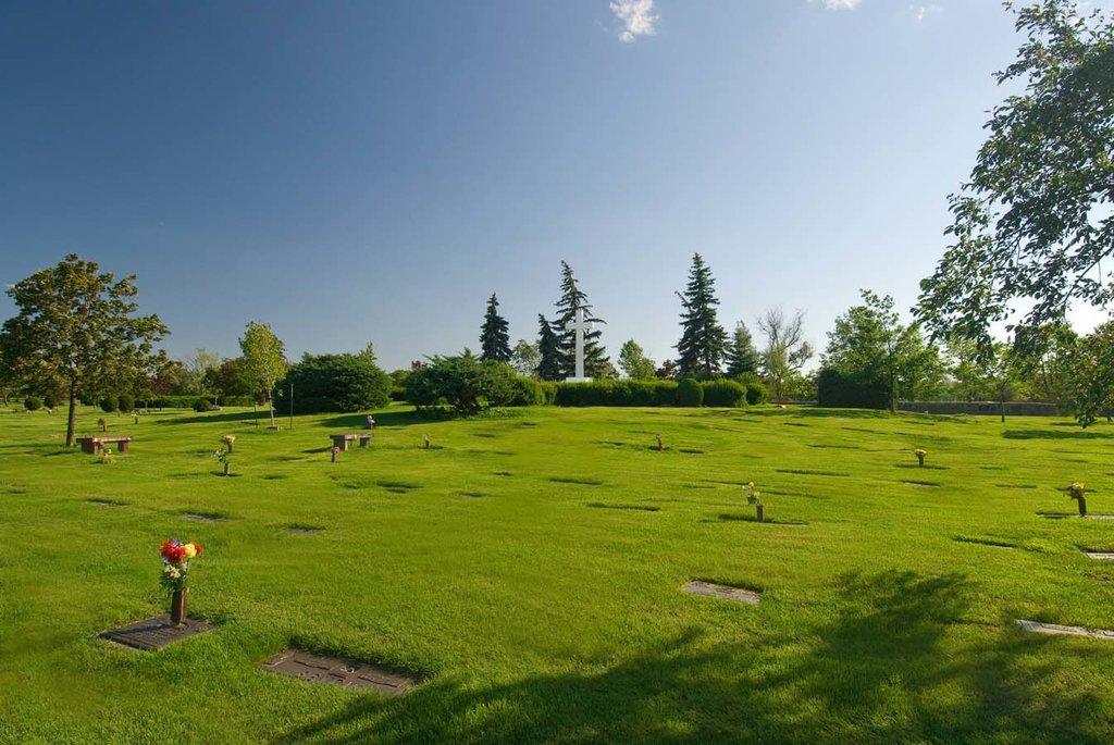 Glenview Memorial Gardens