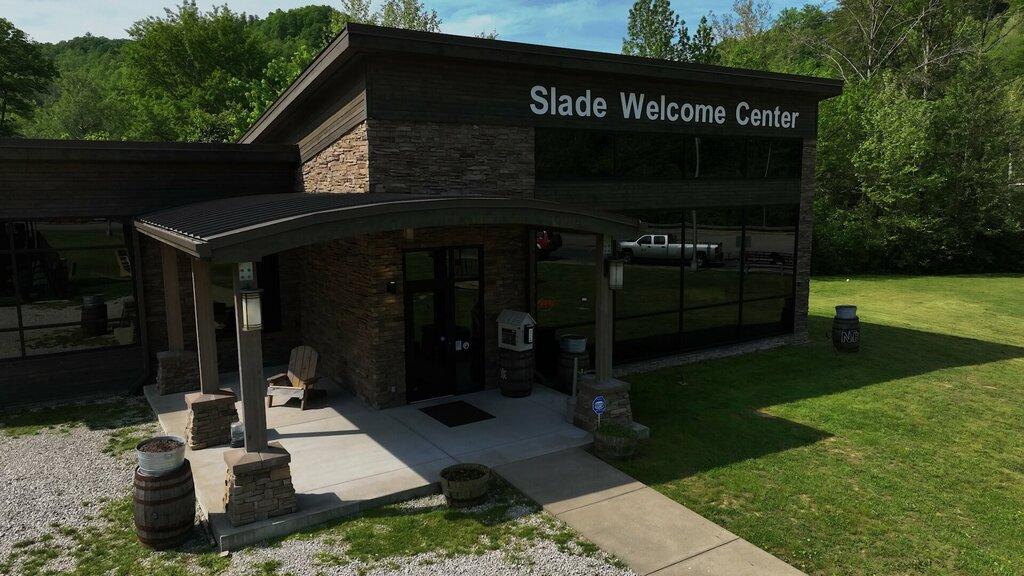 Slade Welcome Center-Red River Gorge