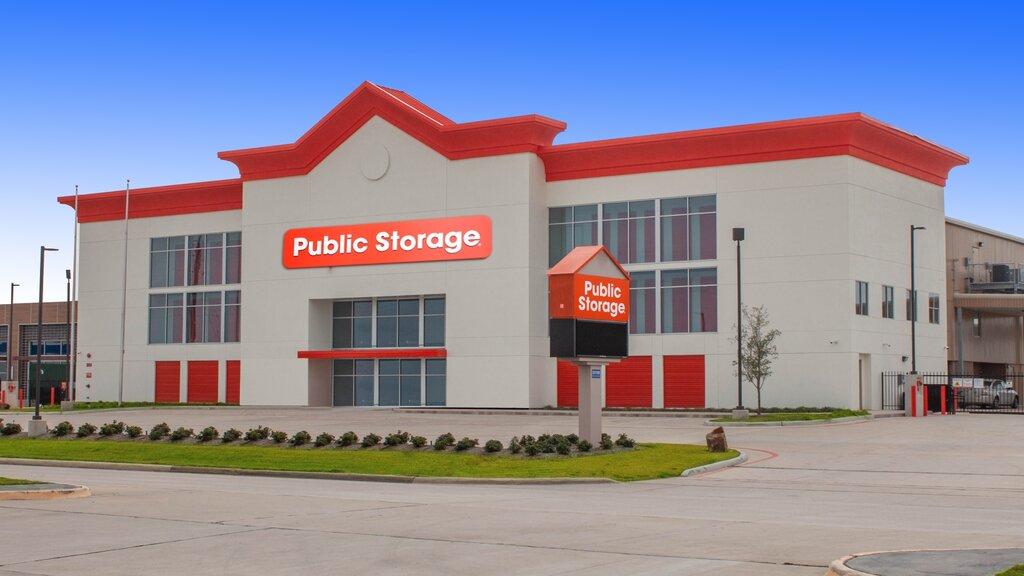 Public Storage