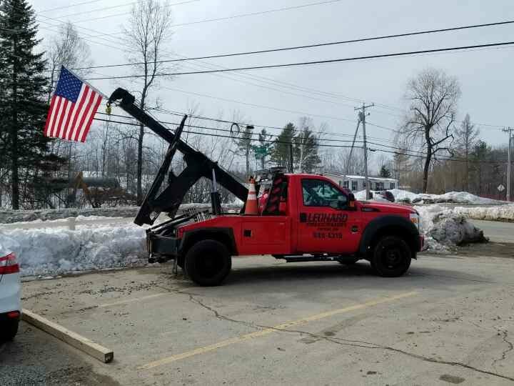 Leonard Heavy Rescue-24 Hour Heavy Duty Towing